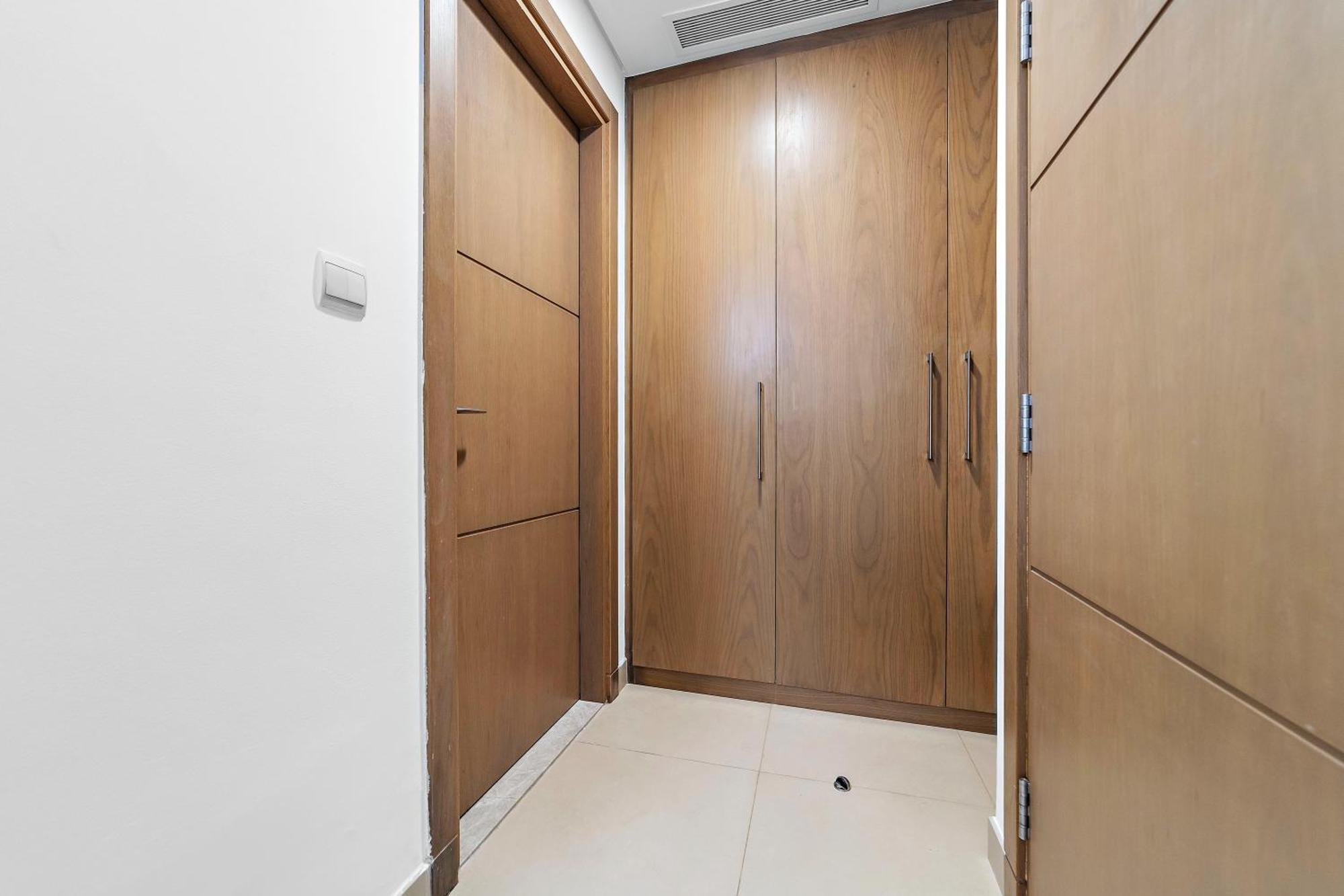 First Class Studio Premium And Stylish Dubai Exterior photo
